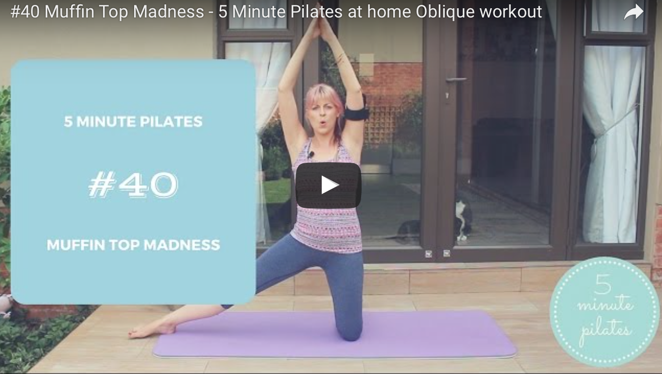 #40 Muffin Top Madness – 5 Minute Pilates at home Oblique workout